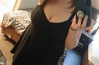 So wet and all alone. Availabl... - Image 1