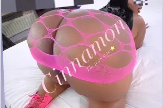 FATTEST ASS IN TOWN YOUR FAVOR... - Image 4