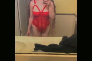 ✨ Watch this tight wet pussy g... - Image 3