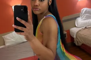 YOUR DREAM FREAK 😍 SWEET AND THICK LIKE HONEY 🍯🍑 - Image 5