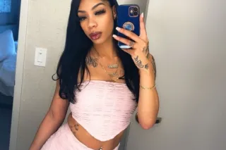 LiMiTED TiME ONLY 🖤🐞 NAUGHTY D... - Image 4