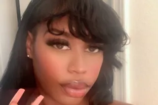 Dick me down before my flight😻... - Image 3