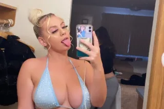 XXXTRA WETT COME SEE ALL ABOUT... - Image 3