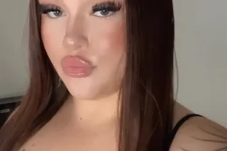 Your New Favorite ❄💕 - Image 5