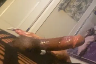 IM VERY DISCREET I RESPECT PRI... - Image 1