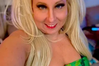 Fun in Sarasota, In + Out, No ... - Image 3