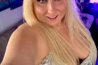 Fun in Sarasota, In + Out, No Deposit, cash only - Image 9