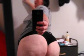 VIDEO CHAT AND CONTENT FOR SAL... - Image 4