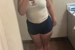 Lets get to know each other 😜🔥... - Image 3