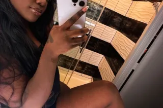 💦😈 Whos gonna fuck the shit ou... - Image 3