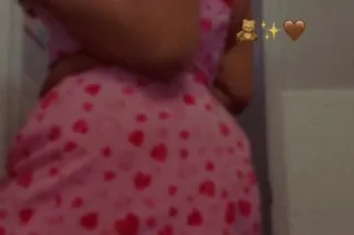 come see your best Creamqueen 💕 😻 🫦 - Image 1