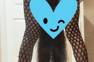 Only in Town for A couple Of D... - Image 2