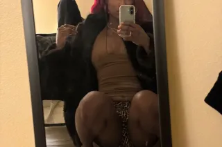 📲‼💙💦All 3 holes AVAILABLE!🍩🍩🍩 ... - Image 3