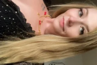 YOUR FAV TIGHT BLONDE - 24 - Image 1