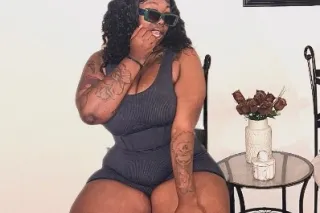 THICK CHOCOLATE READY FOR OUTC... - Image 3