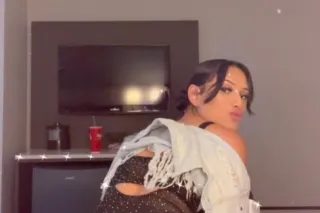 INCALL/OUTCALL AVAILABLE 😋📲SOF... - Image 1