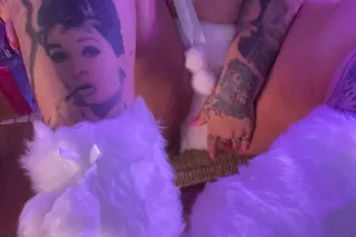 A little sweet but mostly spic... - Image 4