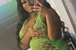 SEXY THICK🍑PETITE MAMI🫦READY F... - Image 4