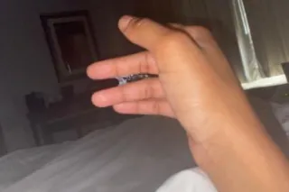 sexy girl - 24 - Image 1