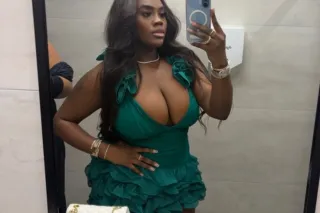 upscale AFRO-Latina sugar bby 🥰mature men only 💰 - Image 7