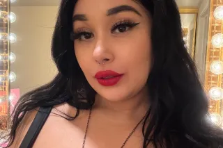 💋💕CURVY PORNSTAR IN KOREATOWN ... - Image 3