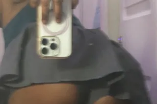 looking for a $ugar daddy - Image 5