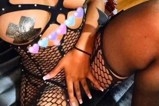 incalls and outcalls 👯♀available now ‼HERE TIL 2/5! HMU IF MONEY READY ONLY - Image 3