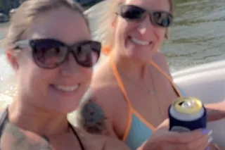 Bubble solo inOAKBROOK CENTER - Image 10