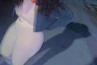 NEW IN TOWN‼ BIG BOOTY FREAK 🍑... - Image 4