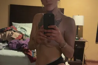 CUM SEE MS KAY N NATALBANY CAN... - Image 1