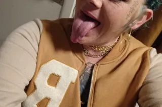 WET IT UP WEDNESDAY - 39 - Image 1