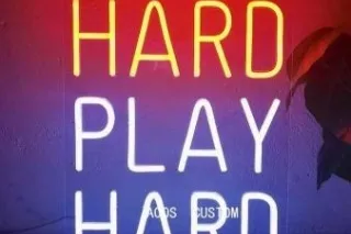 𝙏 𝙝 𝙞 𝙘 𝙠 • 𝑺𝒆𝒙𝒚 • ᑕᑌᖇᐯY] ❤ OUTZ - Image 9