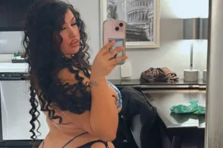 big booty latina 👅 - 26 - Image 4