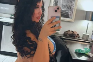 big booty latina 👅 - 26 - Image 1