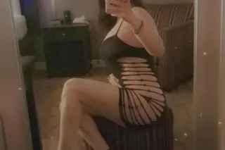 Gorgeous 🥰 Bella New hot ❤‍🔥 b... - Image 3