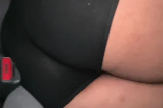 thick curly and sexy white gir... - Image 1