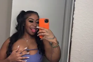 your little secret😏Naughty 😈or... - Image 4