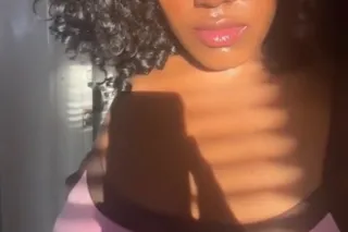 Soft Feminine And Tight 🌸...Available for Outcalls & CarDate ❣ - Image 5