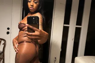 Where elegance meets intrigue. - Image 7