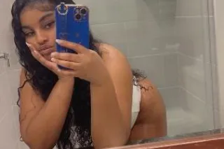 Exotic Bombshell 🍯🥂 - Image 7