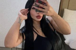 irresistibly, beautifull, conf... - Image 2