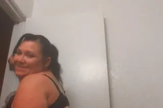 Head Queen and girlfriend head... - Image 4