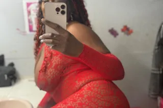 Hi Honey Im new in town and lo... - Image 2