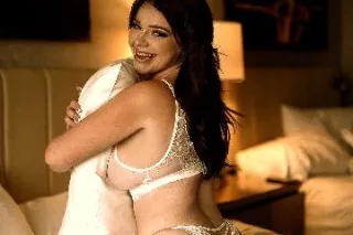 Sweet Southern charm with a wi... - Image 4