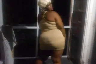 good wet pussy 💦love sucking d... - Image 1