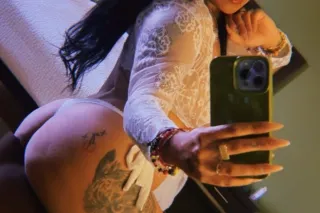 100% REAL NEW IN TOWN COME SEE... - Image 4