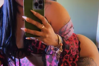 100% REAL NEW IN TOWN COME SEE... - Image 1