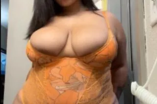 JUICYYY THE FREAKKK LOCATED st... - Image 2