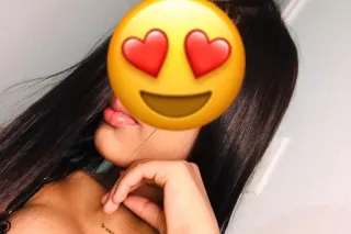 Sexy Latinas 🔥 real pictures 🔥... - Image 1