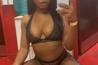 🩷Passionate Princess🩷 - 25 - Image 1